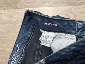 American Eagle Jegging Jeans thumbnail 3