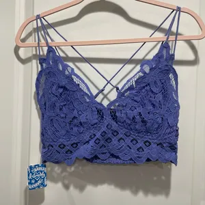 NWT Free People Intimately Adella Lace Bralette Lavender Size Medium thumbnail 4