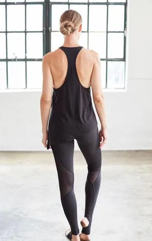 DYI Black Workout tank thumbnail 3