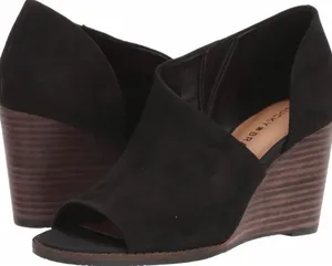 New In Box Lucky Brand Jaxy Open Toe Wedge Sz 7.5 thumbnail 1