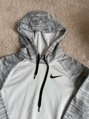 Nike Dri-Fit Fleece Hoodie thumbnail 2
