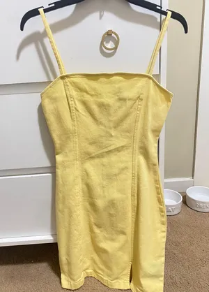 H&M yellow dress thumbnail 1