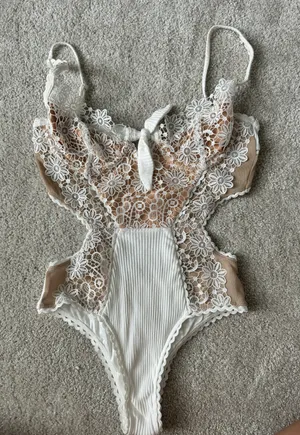 Lace Bodysuit thumbnail 1