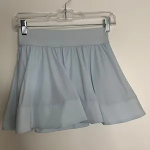 Wiskii Sun Protection Advantage Skirt Glacier Blue Womens New Small thumbnail 3
