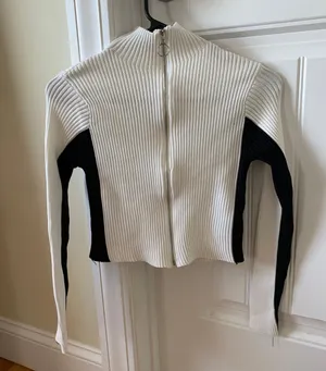 Verge Girl Zip Front Knit Top S/M thumbnail 1