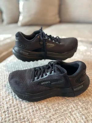 Brooks Glycerin 21 Women’s 7.5 Black Running Walking Shoes Medium B thumbnail 3