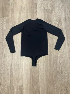 skims bodysuit thumbnail 2