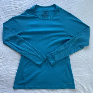 Patagonia light weight long sleeve thumbnail 1