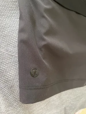 lululemon tee thumbnail 3