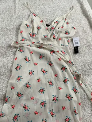 Vibrant Beautiful And White Floral Sundress thumbnail 3