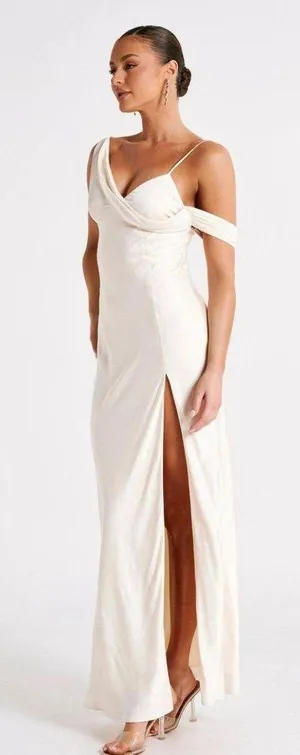 Meshki Soleil Satin Off The Shoulder Maxi Dress - Off White thumbnail 3