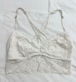 Gilly Hicks by Hollister Strappy Back Longline Bralette - White - S thumbnail 1