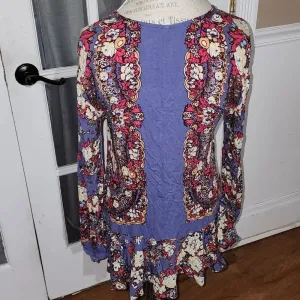 Free People Womens Purple Lovely Dreams Floral Long Sleeve Tunic Top Small‎ thumbnail 2