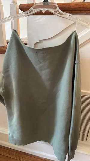 Target Sweatshirt off shoulder thumbnail 3