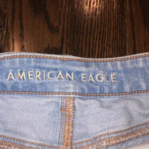 American eagle outfitters baggy MOM shorts distressed size 4 thumbnail 3