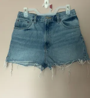 BDG Urban Outfitters Denim High-Rise Shorts Girlfriend Distressed thumbnail 1