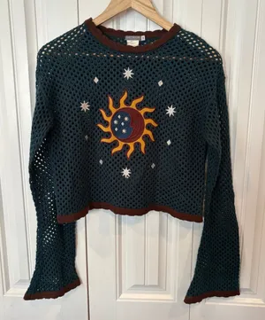 Earthbound Trading Co Teal Sun Crochet Crop Sweater Size Small‎ thumbnail 1