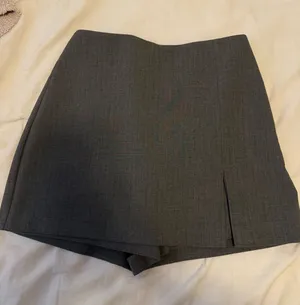 ZARA Grey with Black Stripes Skort  thumbnail 1