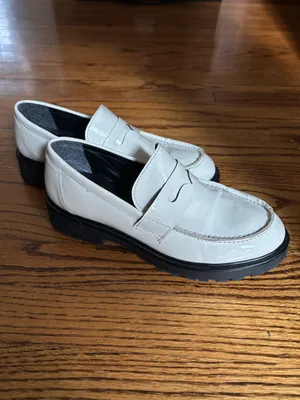 Steve Madden Lotto Cream & Black Chunky Patent Leather Loafers thumbnail 6