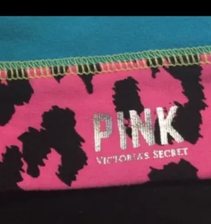 Victoria's Secret PINK Vintage Yoga Biker Shorts thumbnail 4