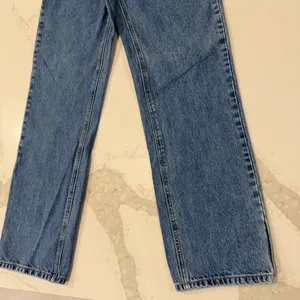 Princess Polly Holly Asymmetrical Straight Leg Denim Jean Womens 2 Mid Wash Blue thumbnail 5
