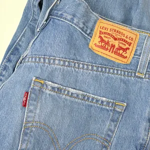Levi’s High Waisted Straight Jeans thumbnail 7