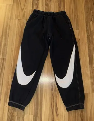 Nike Women's XS Sportswear Swoosh‎ Easy Fleece Jogger Pants Black thumbnail 1