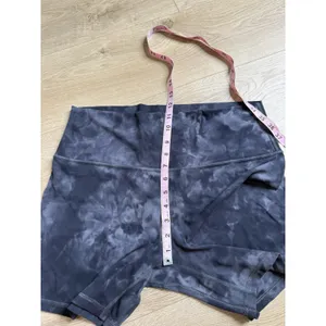EUC Womens Lululemon Align HR Short 6" Size 14 Diamond Dye Pitch Graphite Grey thumbnail 6