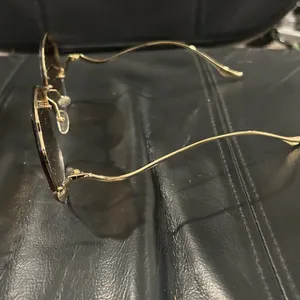 Elegant Brown Sunglasses thumbnail 8