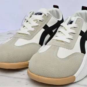 De Florance DF Cloudea sneakers in black and white women’s Size 6 thumbnail 1