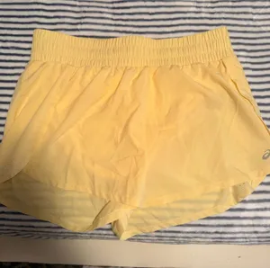 ASICS Shorts Running thumbnail 1