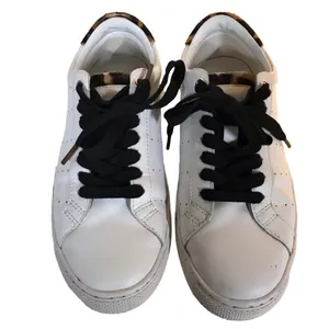 J. Crew "Saturday Sneakers" White Leather & Animal Print Accent Sneakers (6.5) thumbnail 10