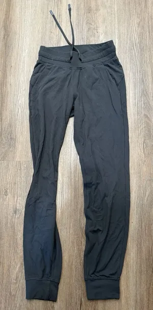 Lululemon Ready to Rulu Pant 29" Size 4‎ Black thumbnail 1