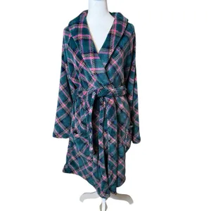 Victoria's Secret Cozy Short Plush Bath Robe Green Pink Plaid Medium/Large thumbnail 5