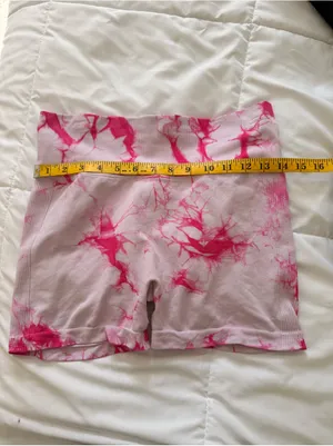 Pink tie dye scrunch booty shorts size L thumbnail 2