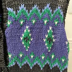 Vintage Eagle’s Eye Fair Isle Cable Knit Button Sweater Vest M thumbnail 3