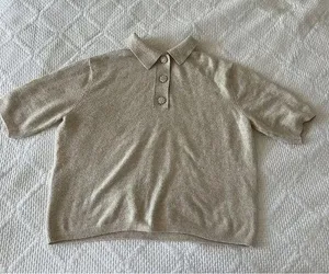 H&M Sweater Short Sleeve Collar Embellished Buttons Beige Size Medium VGUC thumbnail 1