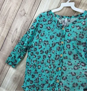 Watermelon Leopard Print Teal Button thumbnail 4