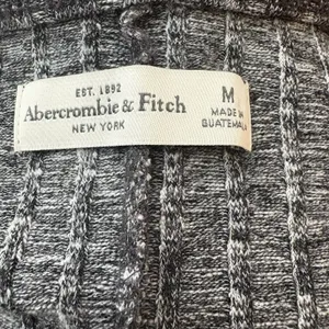 Abercrombie & Fitch Sweater Dress Gray Grey Scoop Neck Ribbed Size Medium thumbnail 5