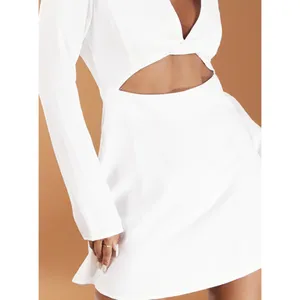 PrettyLittleThing White Cut Out Collar Detail Bodycon Dress, Size 4​​​​​​​​​ thumbnail 3