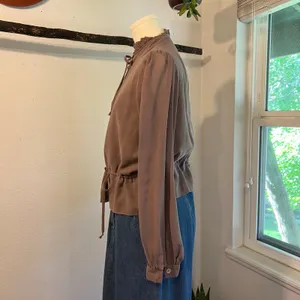 Vintage Lavender Purple Soft Lightweight Bow Tie Blouse Size Medium thumbnail 5