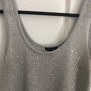 Vintage Y2K Fang Sequin Embellished Knit Tank Top Grey Blue Small thumbnail 3