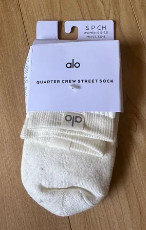 ALO Yoga Quarter Crew Street Socks - Ivory thumbnail 1