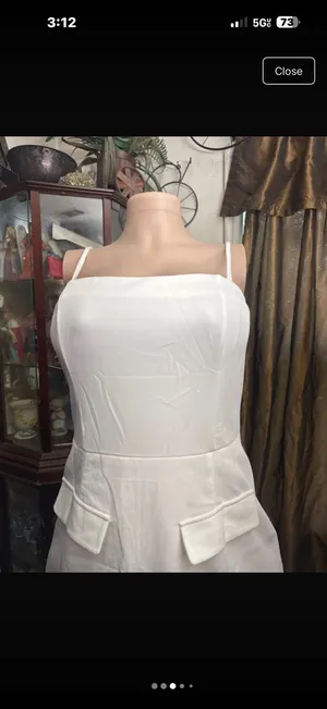 New beautiful zise medium white dress thumbnail 2