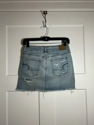 Size 4 American Eagle jean skirt with rips thumbnail 3
