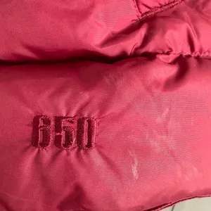Cabela’s Premier Northern Goosedown‎ 650 Red Puffer Vest Women’s Small thumbnail 6