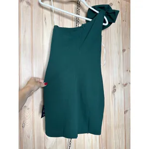 NWT Lulus Unstoppable Stunner Hunter Green Ruffled One-Shoulder Mini Dress Sz S thumbnail 6