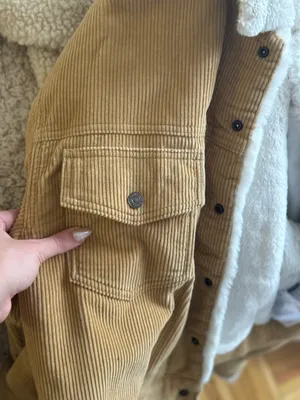 Levi’s Corduroy Sherpa Jacket thumbnail 5