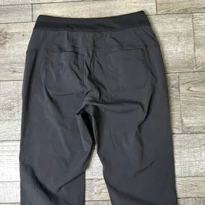 Athleta Trekkie Hike Black Pants thumbnail 6