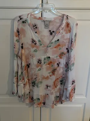 American Rag Floral V-Neck Blouse Bell Sleeve Boho Top Peach Green Large thumbnail 1